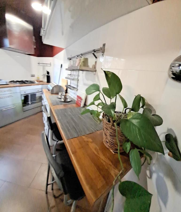 Barcelona Playa Badalona Y Metro Apartment Exterior photo